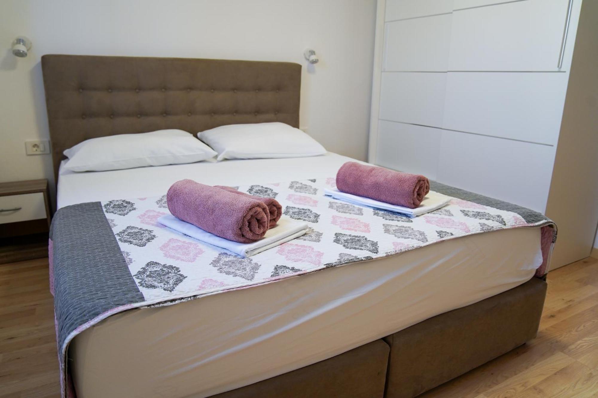 Апартаменти Apartman Lana Омишаль Екстер'єр фото